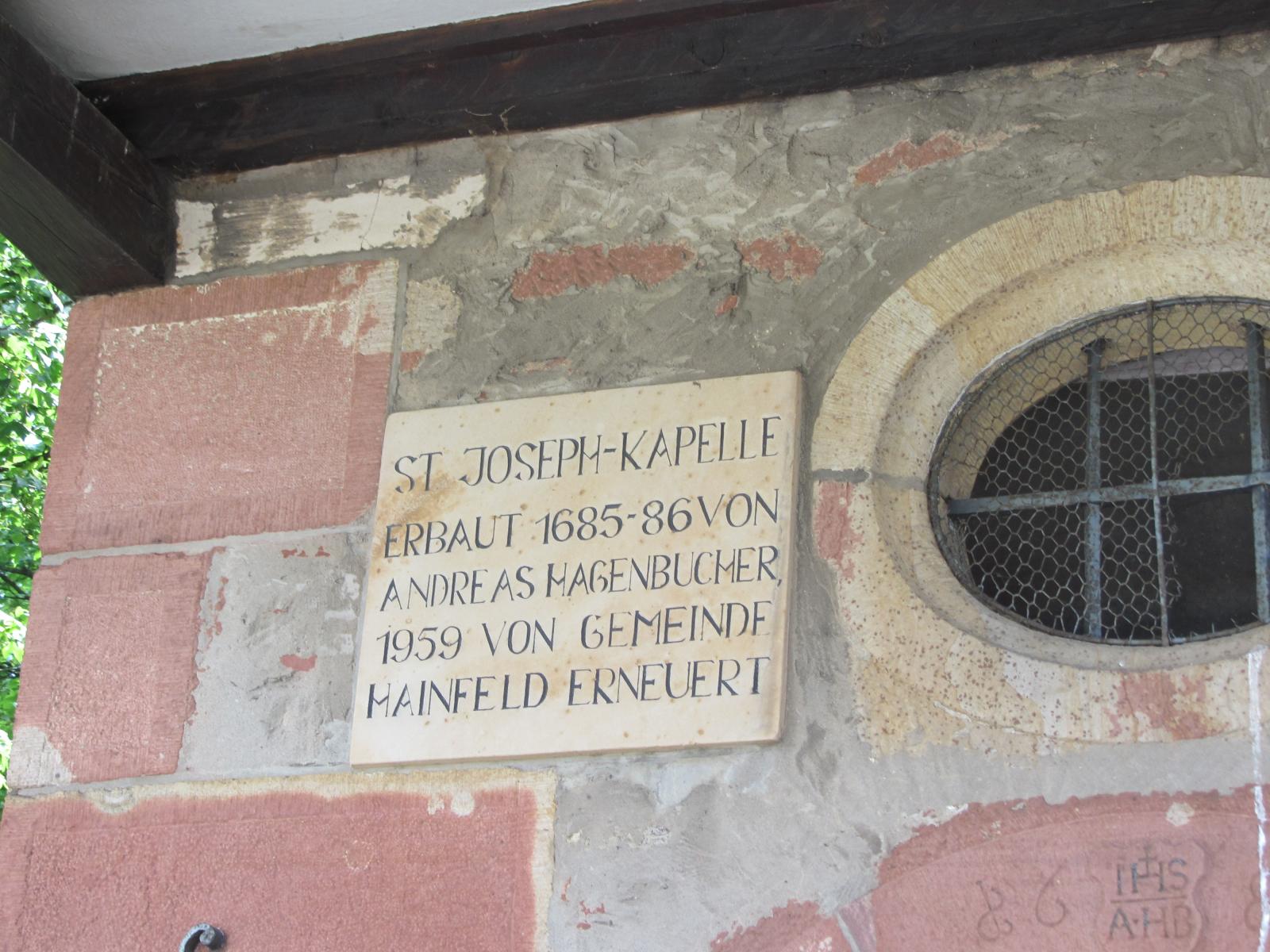 Inschrift an der St.-Joseph-Kapelle